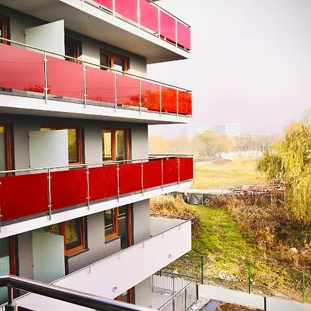 Luxury Studio With Air-conditioning In - 5 Min Walk To Zakrzowek 公寓 *